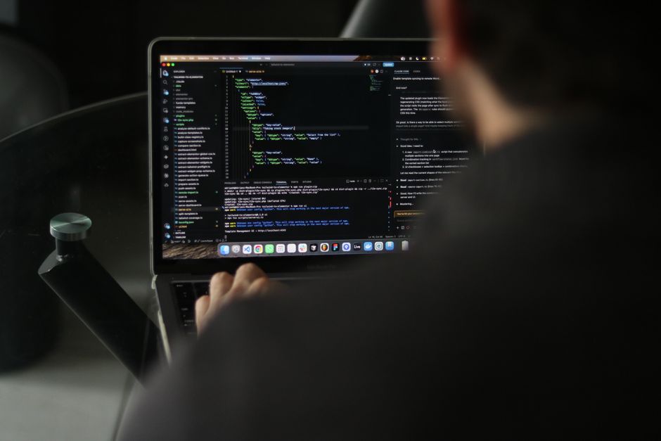 Учебный веб-проект: адаптивная верстка и компоненты интерфейса